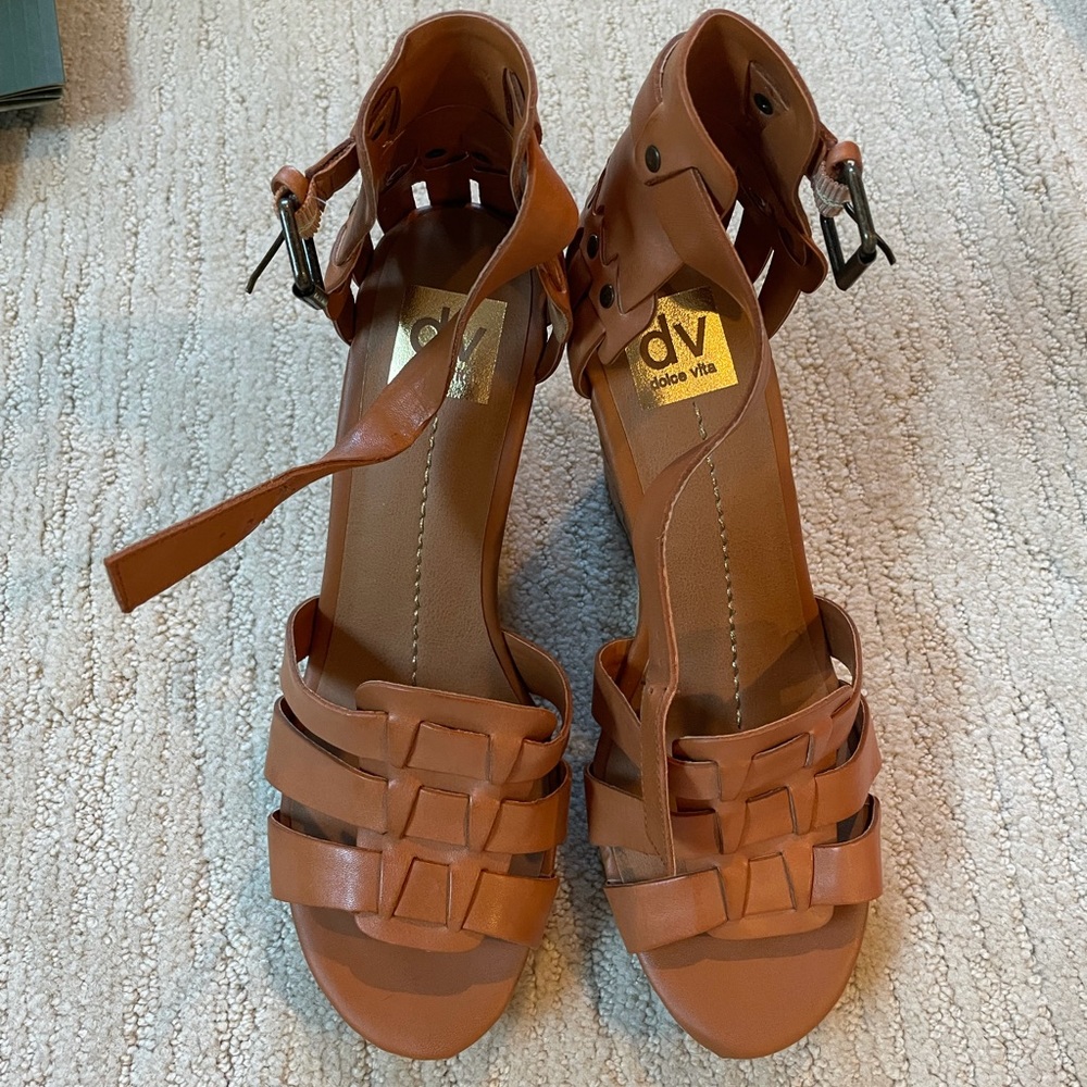 Brand new DV Dolce Vita Wedges